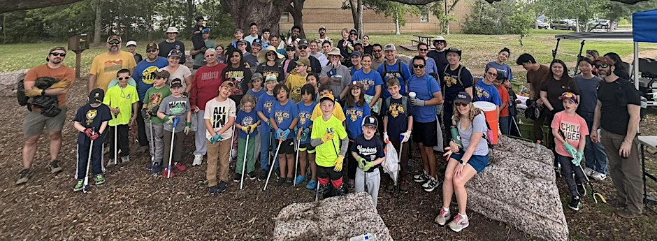 Volunteer Cleanup at Willow Waterhole