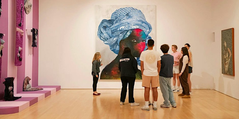 Gallery Conversations with a Museum Docent
