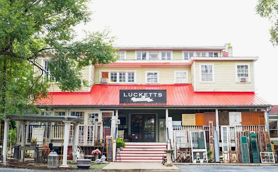 Antiquing Tour: Lucketts and Leesburg